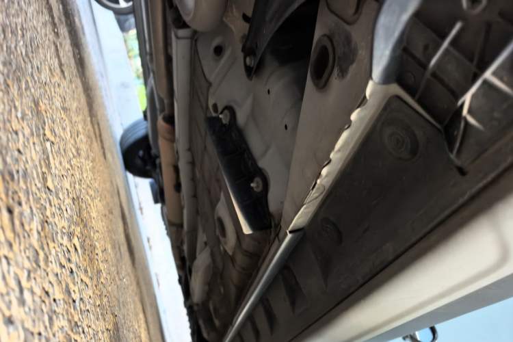 Used Toyota YARiS L Zhi Xuan 2022 X-Trail 1.5L CVT Leading PLUS Edition Chassis Rear Right
