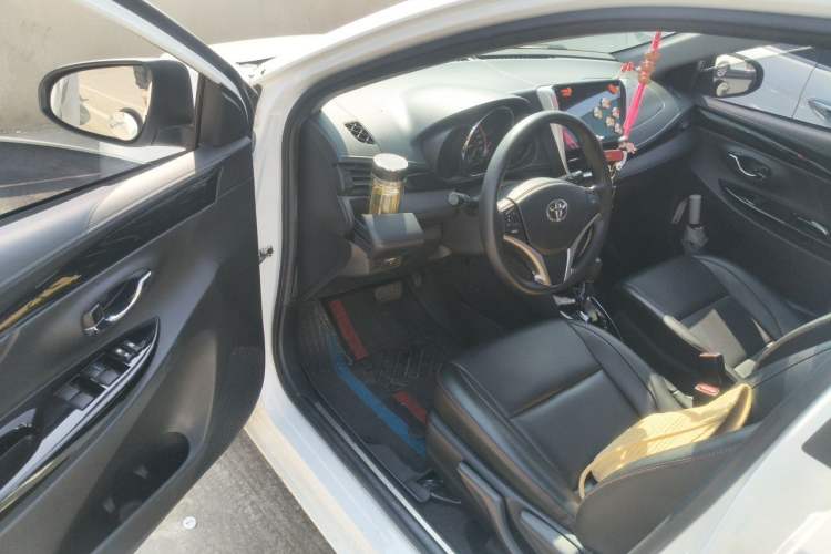 Used Toyota YARiS L Zhi Xuan 2022 1.5L CVT Luxury PLUS Edition Driver Seat