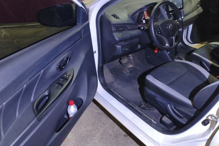Used Toyota YARiS L Zhi Xuan 2022 1.5L CVT Leading PLUS Edition Driver Seat