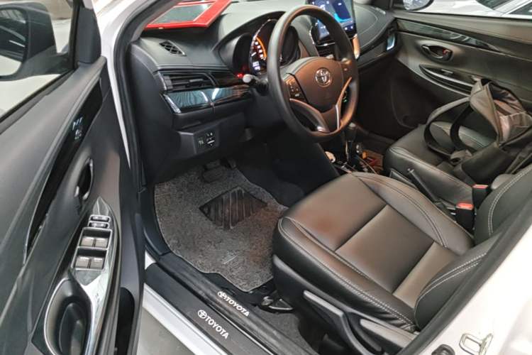 Used Toyota YARiS L Zhi Xuan 2022 1.5L CVT Leading PLUS Edition Driver Seat