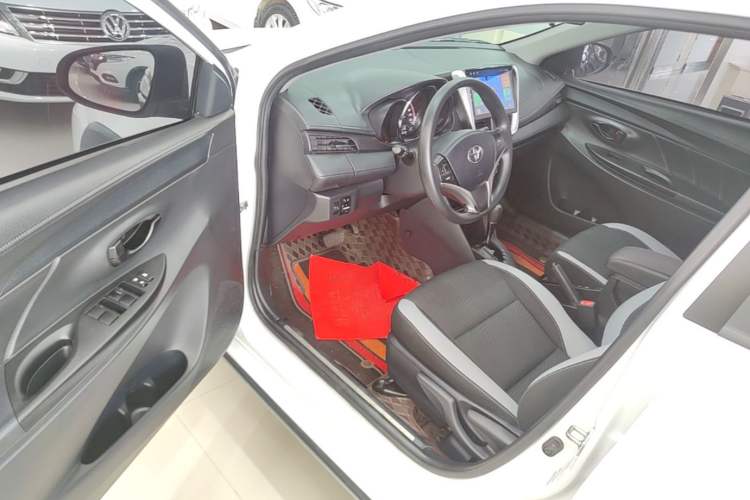 Used Toyota YARiS L Zhi Xuan 2022 X-Trail 1.5L CVT Leading PLUS Edition Driver Seat
