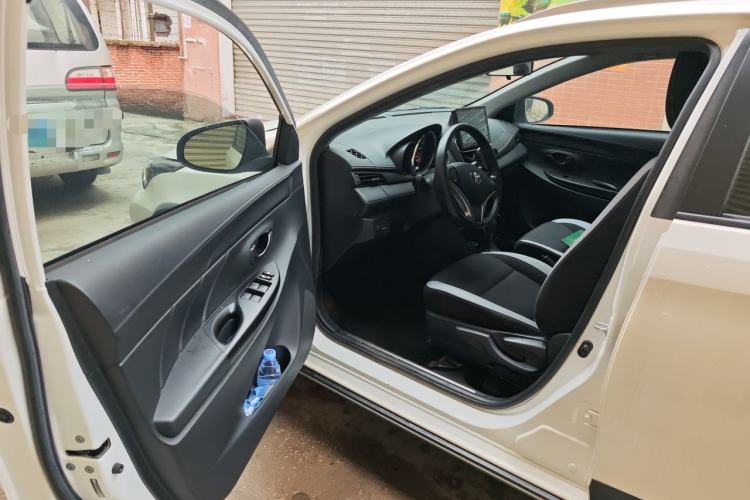 Used Toyota YARiS L Zhi Xuan 2022 X-Trail 1.5L CVT Leading PLUS Edition Driver Seat