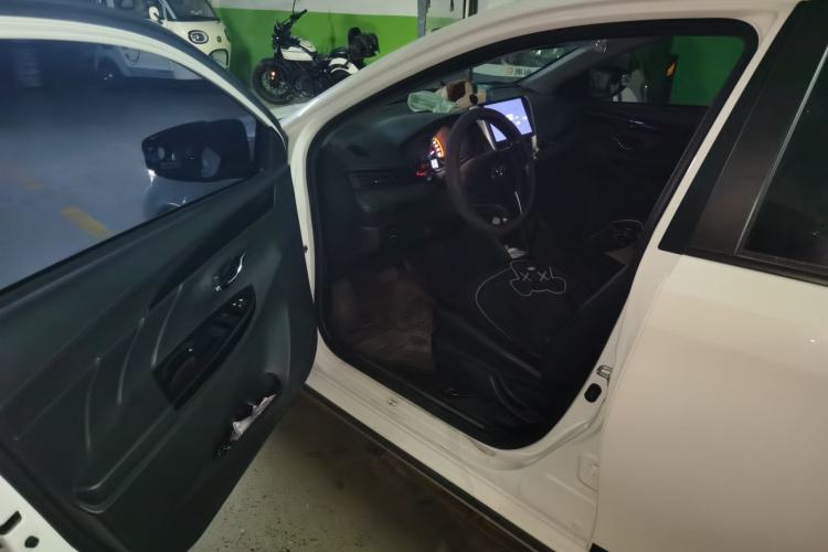 Used Toyota YARiS L Zhi Xuan 2022 X-Trail 1.5L CVT Luxury PLUS Edition Driver Seat