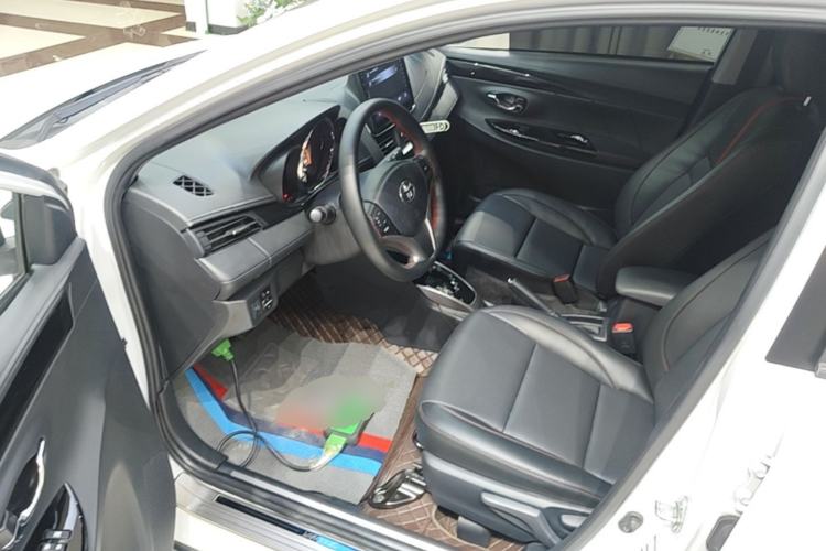 Used Toyota YARiS L Zhi Xuan 2022 X-Trail 1.5L CVT Luxury PLUS Edition Driver Seat