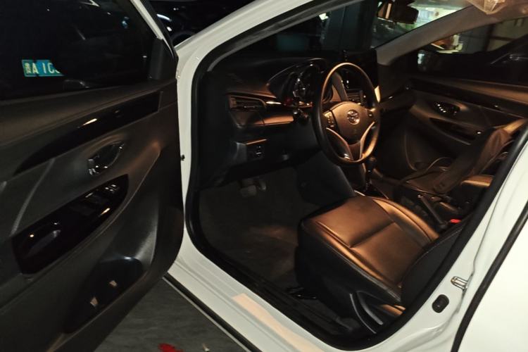 Used Toyota YARiS L Zhi Xuan 2022 X-Trail 1.5L CVT Luxury PLUS Edition Driver Seat