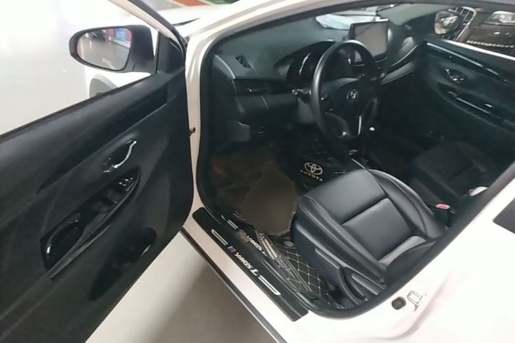 Used Toyota YARiS L Zhi Xuan 2022 X-Trail 1.5L CVT Luxury PLUS Edition Driver Seat