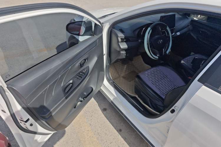 Used Toyota YARiS L Zhi Xuan 2022 X-Trail 1.5L CVT Leading PLUS Edition Driver Seat