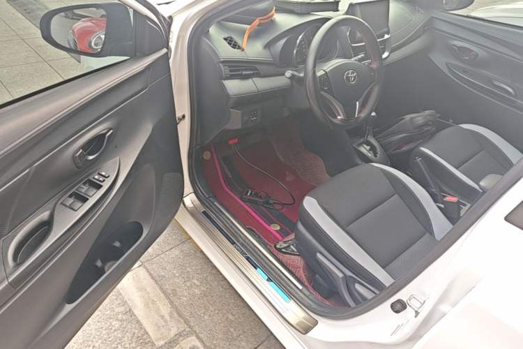 Used Toyota YARiS L Zhi Xuan 2022 1.5L CVT Leading PLUS Edition Driver Seat