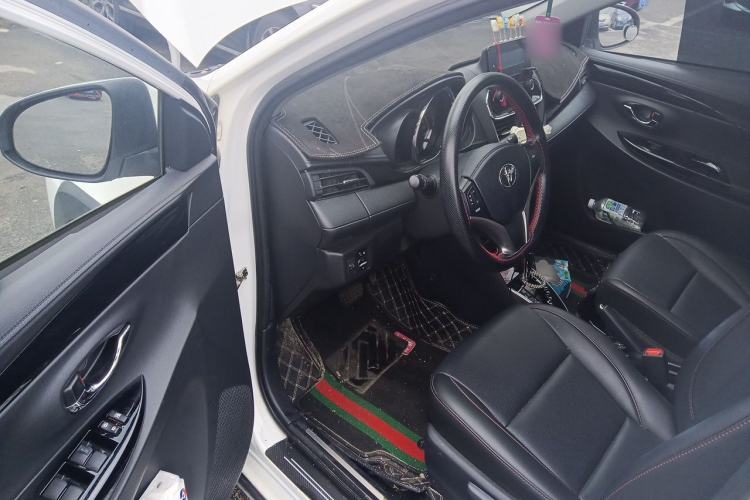 Used Toyota YARiS L Zhi Xuan 2022 X-Trail 1.5L CVT Luxury PLUS Edition Driver Seat