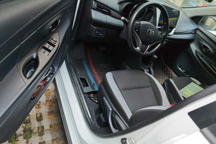 Used Toyota YARiS L Zhi Xuan 2022 X-Trail 1.5L CVT Leading PLUS Edition Driver Seat