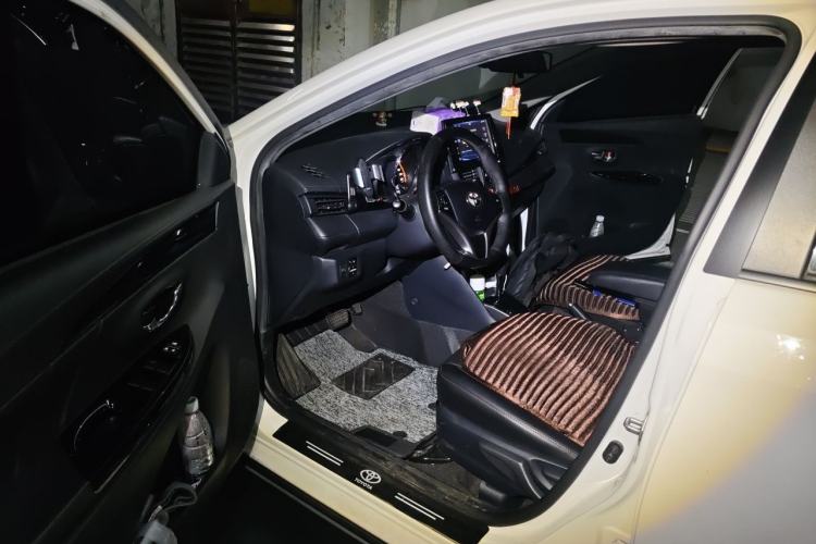 Used Toyota YARiS L Zhi Xuan 2022 X-Trail 1.5L CVT Luxury PLUS Edition Driver Seat