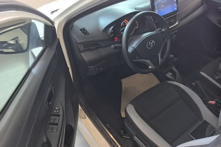 Used Toyota YARiS L Zhi Xuan 2022 1.5L CVT Leading PLUS Edition Driver Seat