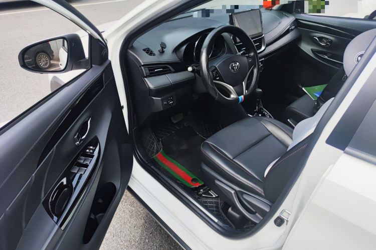 Used Toyota YARiS L Zhi Xuan 2022 X-Trail 1.5L CVT Luxury PLUS Edition Driver Seat
