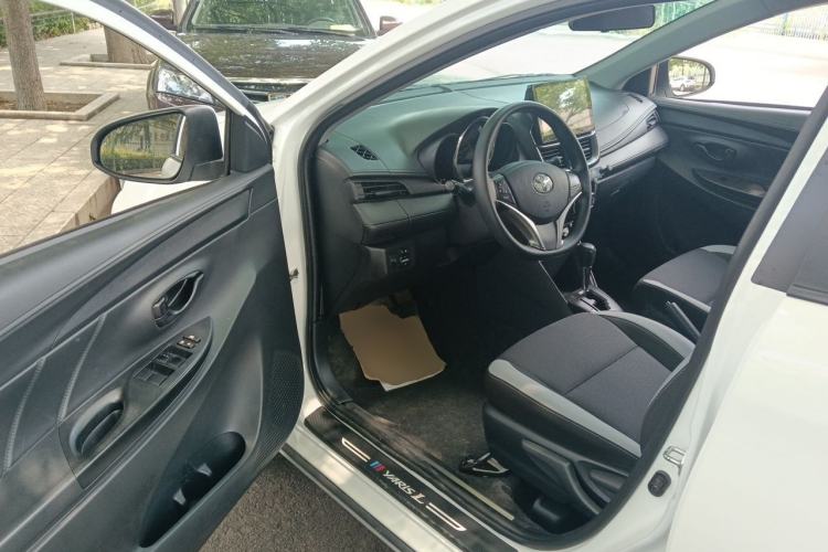 Used Toyota YARiS L Zhi Xuan 2022 1.5L CVT Leading PLUS Edition Driver Seat