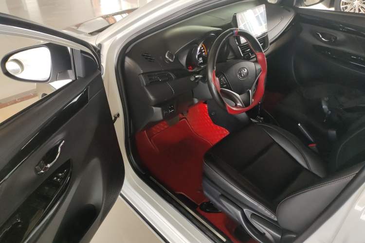 Used Toyota YARiS L Zhi Xuan 2022 X-Trail 1.5L CVT Luxury PLUS Edition Driver Seat