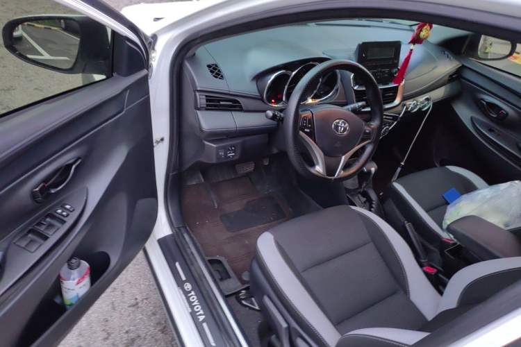 Used Toyota YARiS L Zhi Xuan 2022 1.5L CVT Leading PLUS Edition Driver Seat