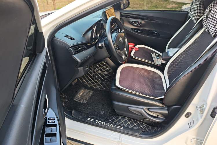 Used Toyota YARiS L Zhi Xuan 2022 X-Trail 1.5L CVT Luxury PLUS Edition Driver Seat