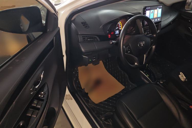 Used Toyota YARiS L Zhi Xuan 2022 X-Trail 1.5L CVT Luxury PLUS Edition Driver Seat