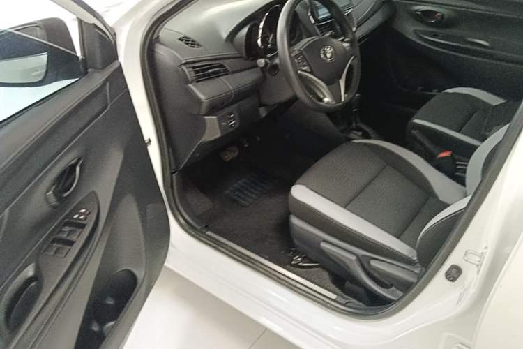 Used Toyota YARiS L Zhi Xuan 2022 1.5L CVT Leading PLUS Edition Driver Seat