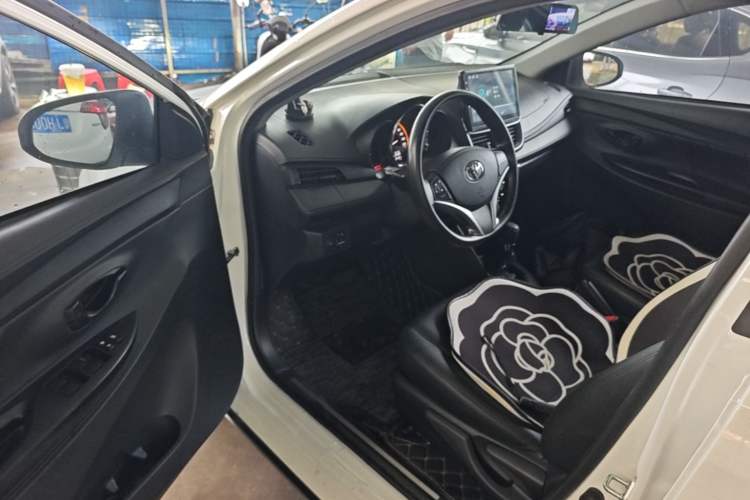 Used Toyota YARiS L Zhi Xuan 2022 X-Trail 1.5L CVT Leading PLUS Edition Driver Seat