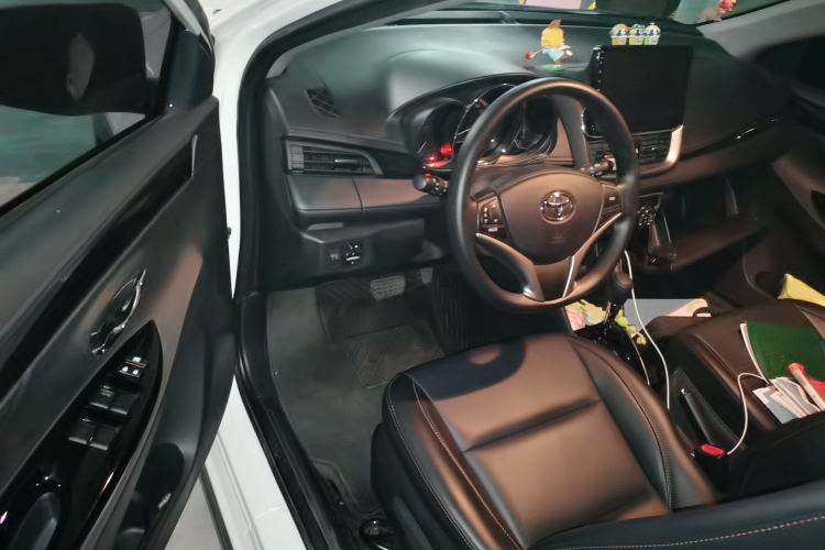 Used Toyota YARiS L Zhi Xuan 2022 1.5L CVT Luxury PLUS Edition Driver Seat