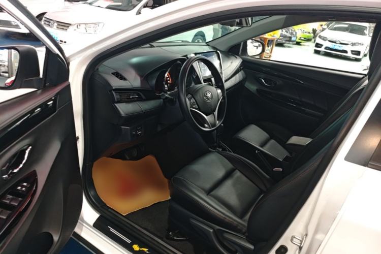 Used Toyota YARiS L Zhi Xuan 2022 X-Trail 1.5L CVT Luxury PLUS Edition Driver Seat