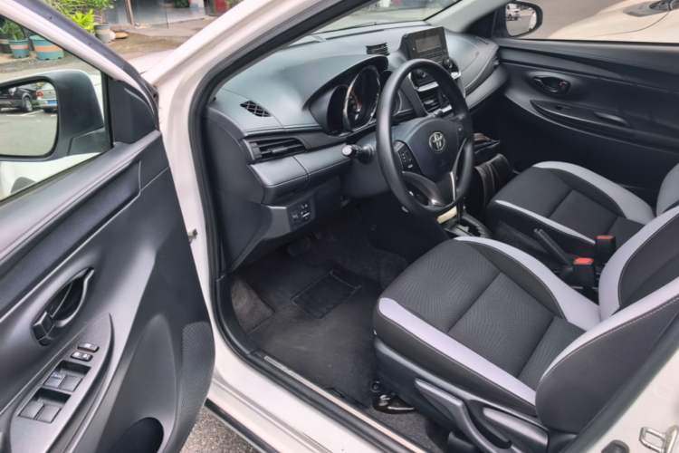 Used Toyota YARiS L Zhi Xuan 2022 X-Trail 1.5L CVT Leading PLUS Edition Driver Seat