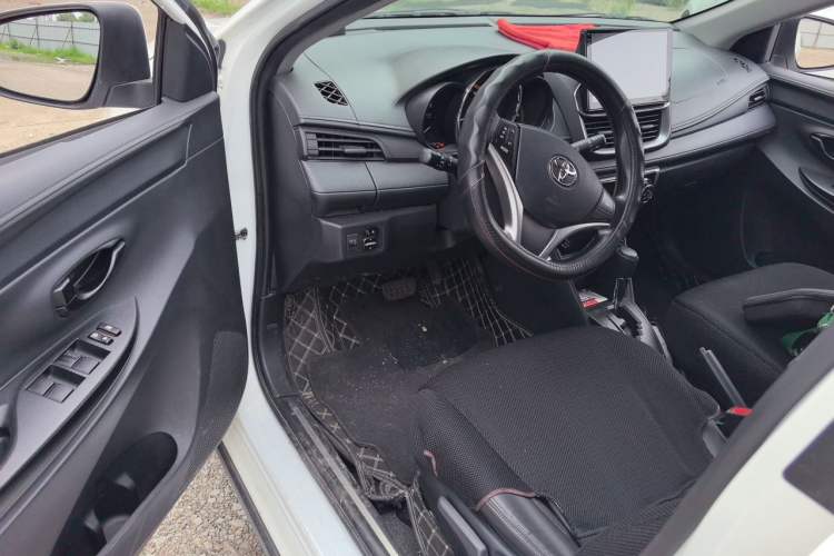 Used Toyota YARiS L Zhi Xuan 2022 X-Trail 1.5L CVT Leading PLUS Edition Driver Seat