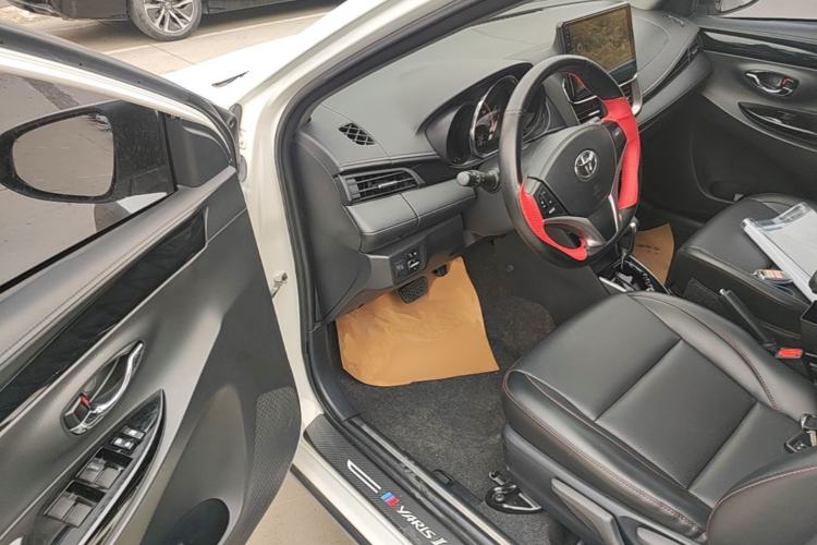 Used Toyota YARiS L Zhi Xuan 2022 X-Trail 1.5L CVT Luxury PLUS Edition Driver Seat