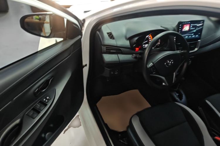 Used Toyota YARiS L Zhi Xuan 2022 1.5L CVT Leading PLUS Edition Driver Seat