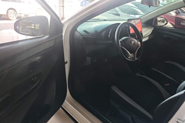 Used Toyota YARiS L Zhi Xuan 2022 X-Trail 1.5L CVT Leading PLUS Edition Driver Seat