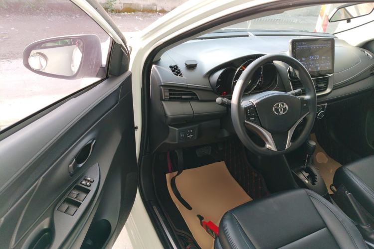 Used Toyota YARiS L Zhi Xuan 2022 1.5L CVT Leading PLUS Edition Driver Seat