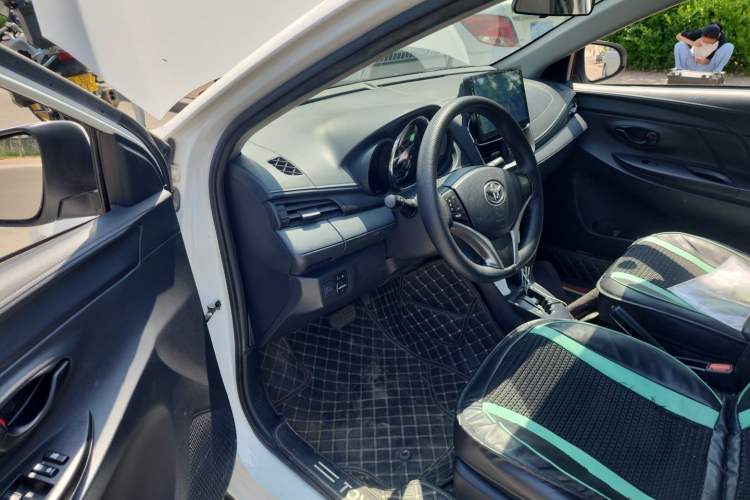 Used Toyota YARiS L Zhi Xuan 2022 X-Trail 1.5L CVT Leading PLUS Edition Driver Seat