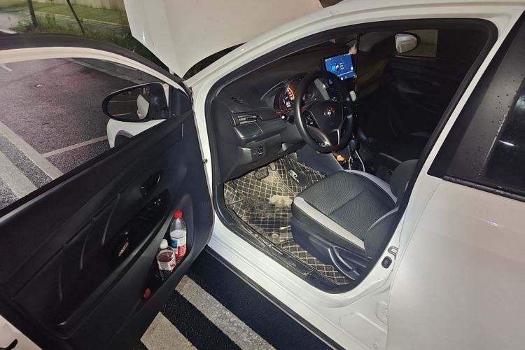 Used Toyota YARiS L Zhi Xuan 2022 X-Trail 1.5L CVT Leading PLUS Edition Driver Seat