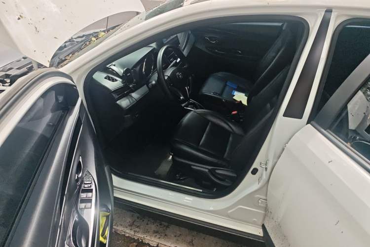 Used Toyota YARiS L Zhi Xuan 2022 X-Trail 1.5L CVT Luxury PLUS Edition Driver Seat