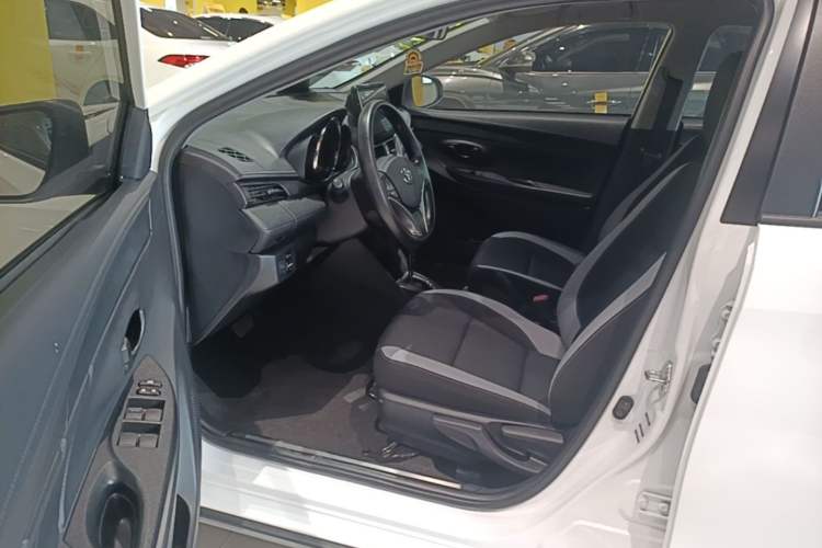 Used Toyota YARiS L Zhi Xuan 2022 X-Trail 1.5L CVT Leading PLUS Edition Driver Seat