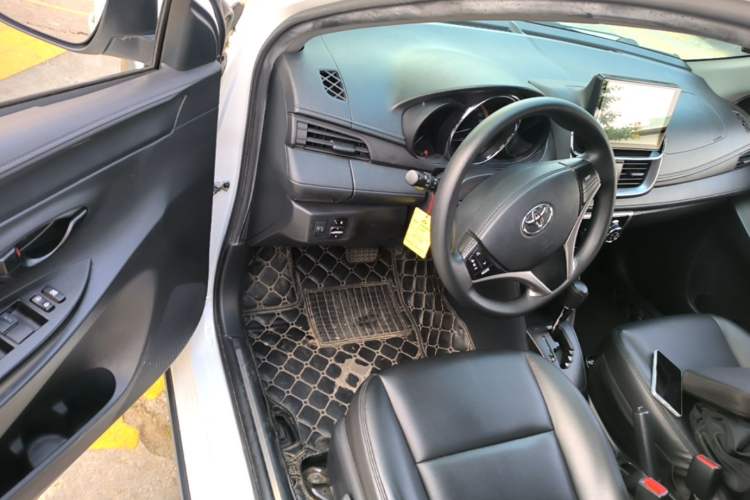 Used Toyota YARiS L Zhi Xuan 2022 X-Trail 1.5L CVT Leading PLUS Edition Driver Seat