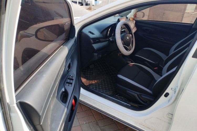 Used Toyota YARiS L Zhi Xuan 2022 X-Trail 1.5L CVT Leading PLUS Edition Driver Seat