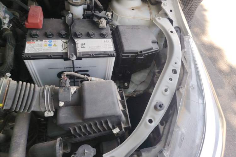 Used Toyota YARiS L Zhi Xuan 2022 X-Trail 1.5L CVT Luxury PLUS Edition Engine Bay Left