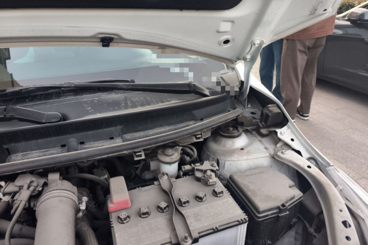 Used Toyota YARiS L Zhi Xuan 2022 X-Trail 1.5L CVT Luxury PLUS Edition Engine Bay Left