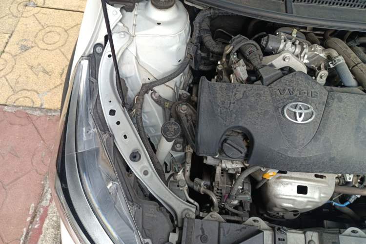 Used Toyota YARiS L Zhi Xuan 2022 X-Trail 1.5L CVT Luxury PLUS Edition Engine Bay Right