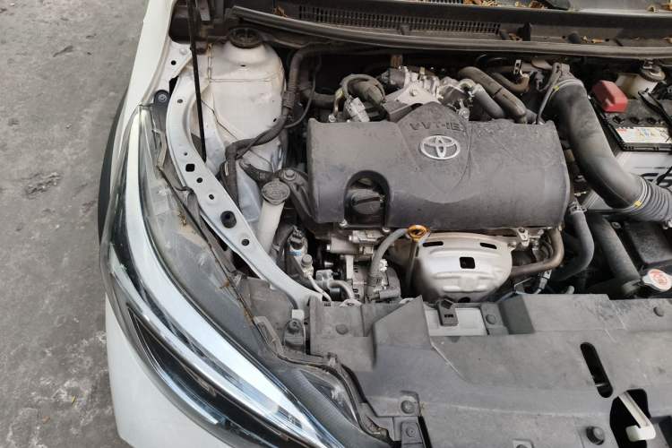 Used Toyota YARiS L Zhi Xuan 2022 X-Trail 1.5L CVT Luxury PLUS Edition Engine Bay Right
