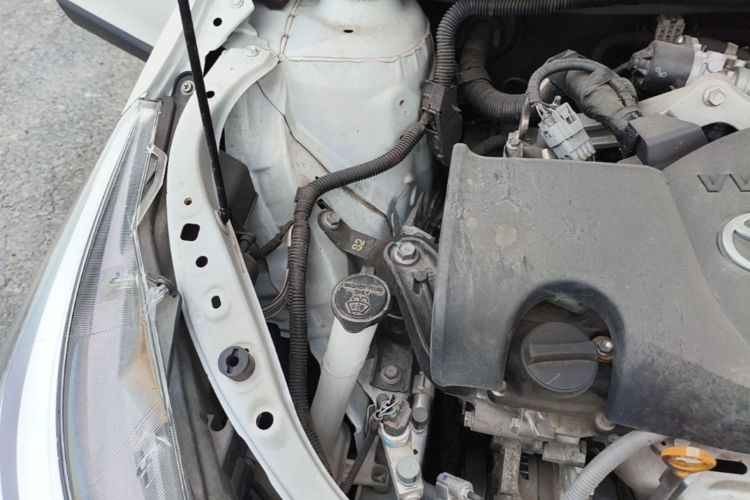 Used Toyota YARiS L Zhi Xuan 2022 X-Trail 1.5L CVT Luxury PLUS Edition Engine Bay Right