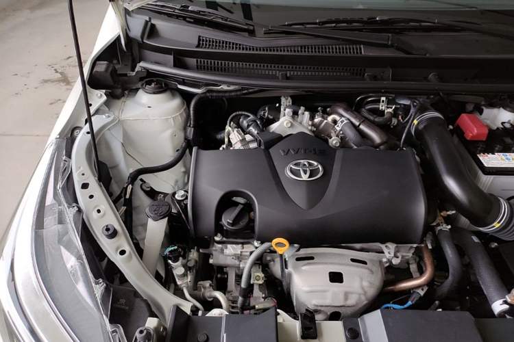 Used Toyota YARiS L Zhi Xuan 2022 X-Trail 1.5L CVT Luxury PLUS Edition Engine Bay Right