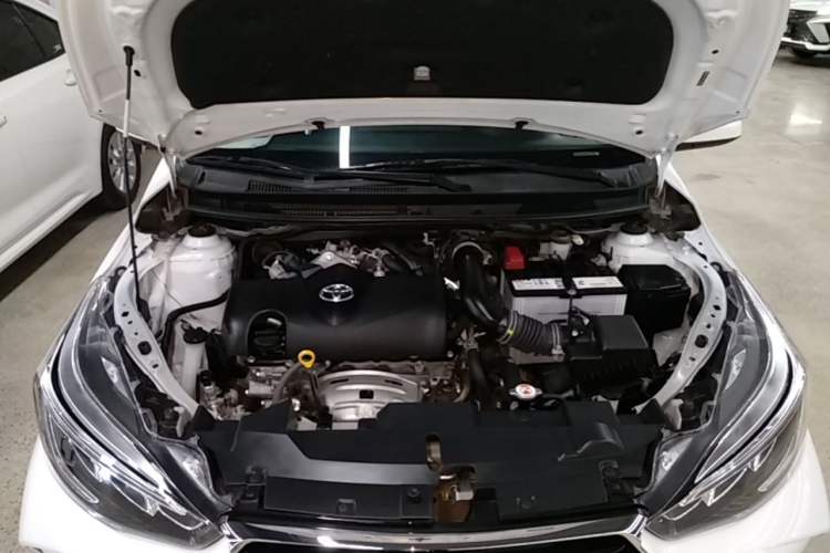 Used Toyota YARiS L Zhi Xuan 2022 X-Trail 1.5L CVT Luxury PLUS Edition Engine Bay