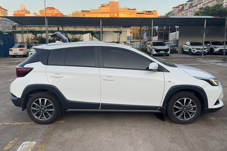 Used Toyota YARiS L Zhi Xuan 2022 X-Trail 1.5L CVT Luxury PLUS Edition Exterior 2