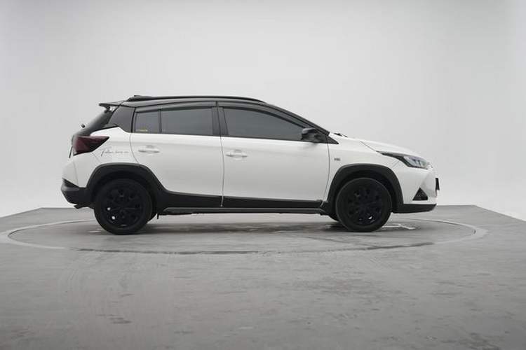 Used Toyota YARiS L Zhi Xuan 2022 X-Trail 1.5L CVT Leading PLUS Edition Exterior 2