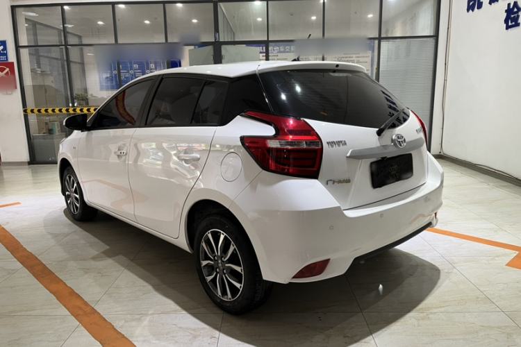 Used Toyota YARiS L Zhi Xuan 2022 1.5L CVT Luxury PLUS Edition Exterior 4