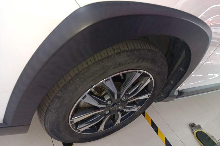 Used Toyota YARiS L Zhi Xuan 2022 X-Trail 1.5L CVT Luxury PLUS Edition Exterior 4