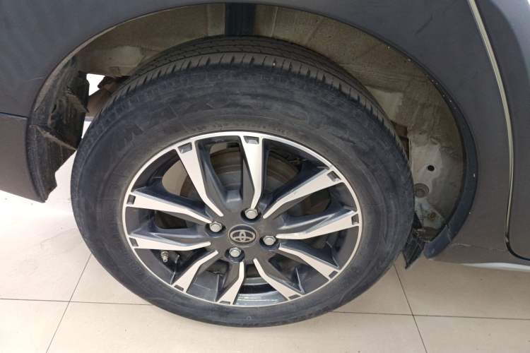 Used Toyota YARiS L Zhi Xuan 2022 X-Trail 1.5L CVT Luxury PLUS Edition Exterior 5